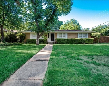 1601 Larkspur Drive - Photo Thumbnail 28