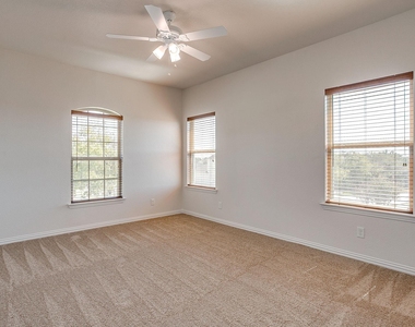 213 Park Villa Lane - Photo Thumbnail 23