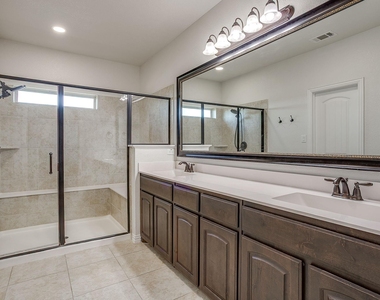 213 Park Villa Lane - Photo Thumbnail 31