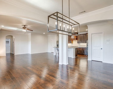 213 Park Villa Lane - Photo Thumbnail 8