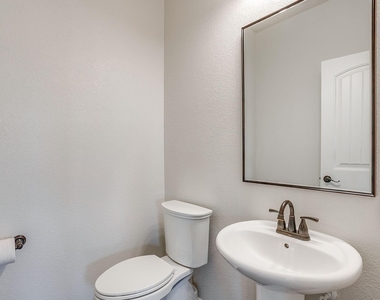 213 Park Villa Lane - Photo Thumbnail 21