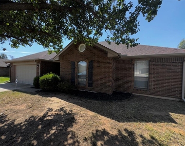 5328 Republic Drive - Photo Thumbnail 1
