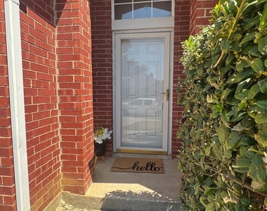 2405 Kariba Lane - Photo Thumbnail 1