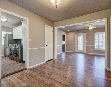 1824 Andover Court - Photo Thumbnail 7
