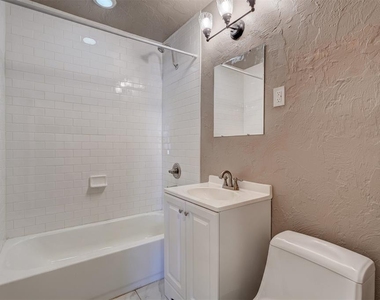 1824 Andover Court - Photo Thumbnail 15