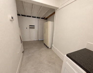 2219 Wilson Street - Photo Thumbnail 6