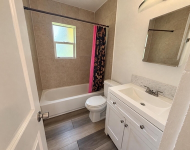 2219 Wilson Street - Photo Thumbnail 8