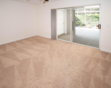 8704 Chapman Oak Court - Photo Thumbnail 23