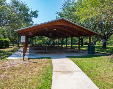 8704 Chapman Oak Court - Photo Thumbnail 40