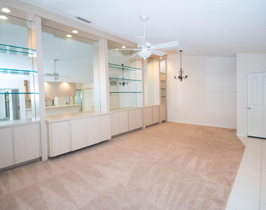 8704 Chapman Oak Court - Photo Thumbnail 8