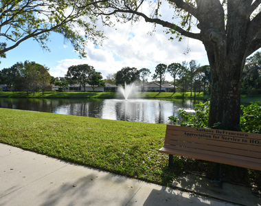 8704 Chapman Oak Court - Photo Thumbnail 31