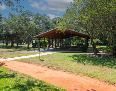 8704 Chapman Oak Court - Photo Thumbnail 41