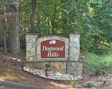 988 Cranberry Circle - Photo Thumbnail 24