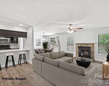 988 Cranberry Circle - Photo Thumbnail 6