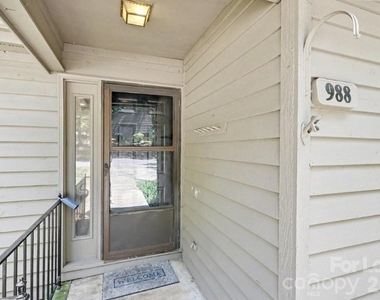 988 Cranberry Circle - Photo Thumbnail 1