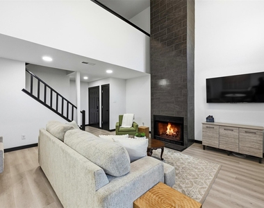 1214 W Hudgins - Photo Thumbnail 1