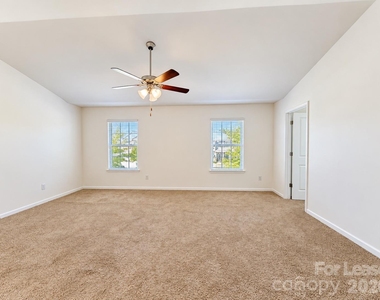 1130 Rock Haven Drive - Photo Thumbnail 17