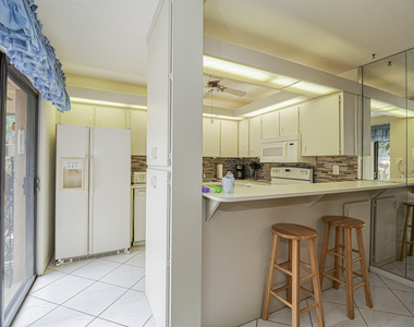 510 N Tropic Lane - Photo Thumbnail 10