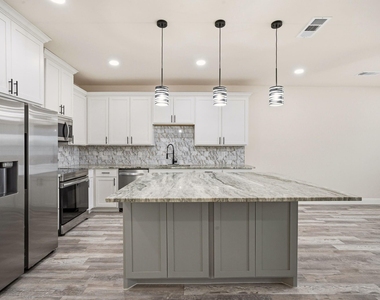 1603 Mignon Drive - Photo Thumbnail 1