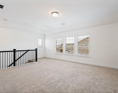 3906 Belleview Place - Photo Thumbnail 17