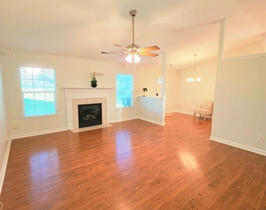 4518 Capstone Drive - Photo Thumbnail 2