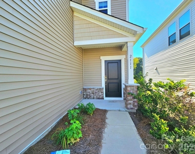 2111 Belterra Drive - Photo Thumbnail 1