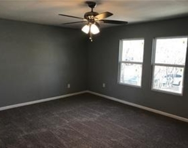 626 Warren Street - Photo Thumbnail 5