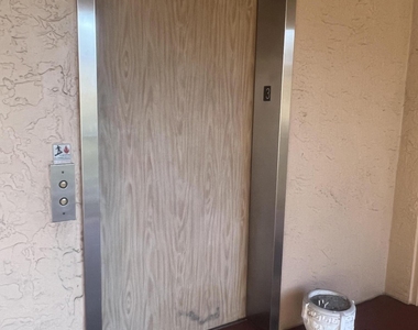 480 Nw 76th Avenue - Photo Thumbnail 21
