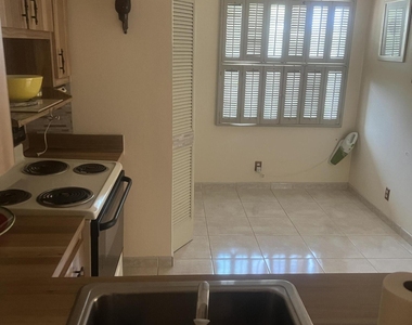 480 Nw 76th Avenue - Photo Thumbnail 12
