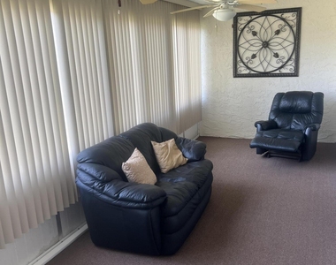 480 Nw 76th Avenue - Photo Thumbnail 14