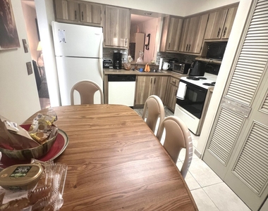 480 Nw 76th Avenue - Photo Thumbnail 7