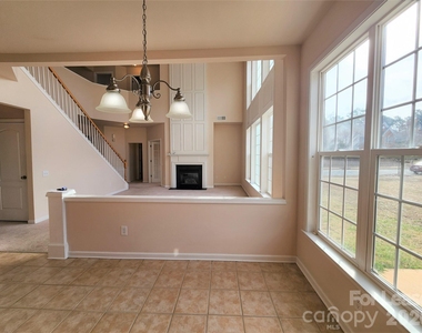 9618 Chanson Place - Photo Thumbnail 11