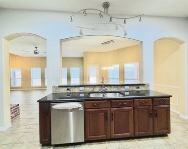9269 Penton Place - Photo Thumbnail 4