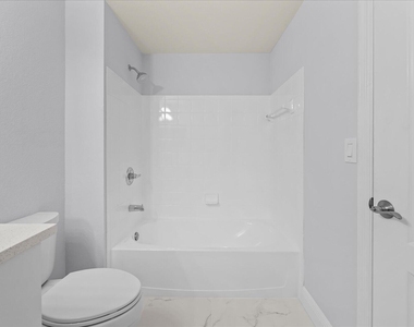 128 Sw Peacock Boulevard - Photo Thumbnail 24