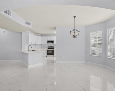 128 Sw Peacock Boulevard - Photo Thumbnail 5