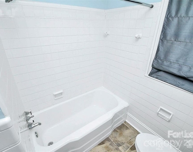 1326 Pinecrest Avenue - Photo Thumbnail 27
