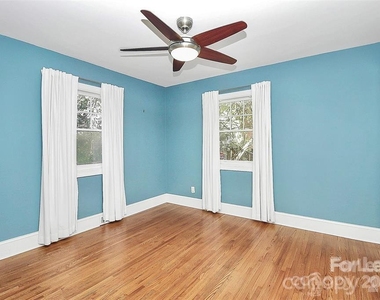 1326 Pinecrest Avenue - Photo Thumbnail 24