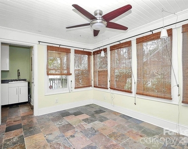 1326 Pinecrest Avenue - Photo Thumbnail 7
