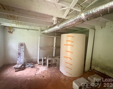 109 Holly Drive - Photo Thumbnail 20
