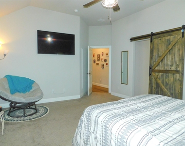 117 Maverick Lane - Photo Thumbnail 21