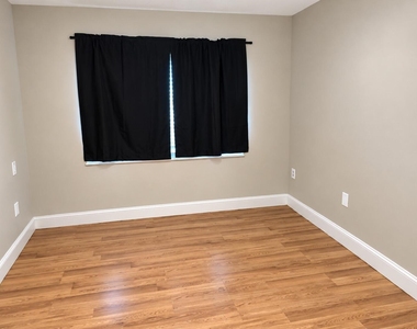 4334 Nw 9th Avenue - Photo Thumbnail 13