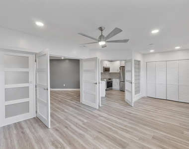 273 Nw 36th Avenue - Photo Thumbnail 10