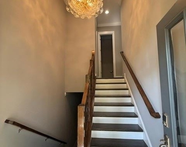 863 Academy Street - Photo Thumbnail 14