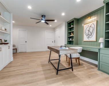 9406 Arborhill Drive - Photo Thumbnail 21