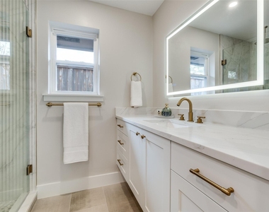 9406 Arborhill Drive - Photo Thumbnail 23