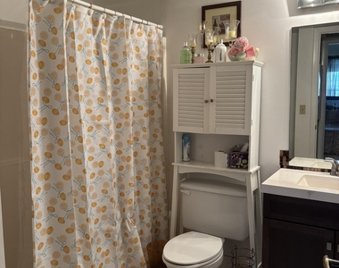 7106 Golf Colony Court - Photo Thumbnail 25