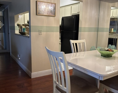 7106 Golf Colony Court - Photo Thumbnail 11