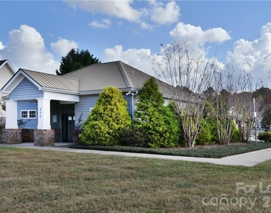 603 Lexington Drive - Photo Thumbnail 23
