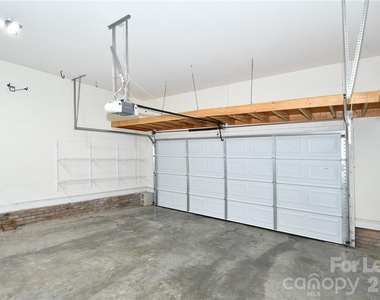 603 Lexington Drive - Photo Thumbnail 16