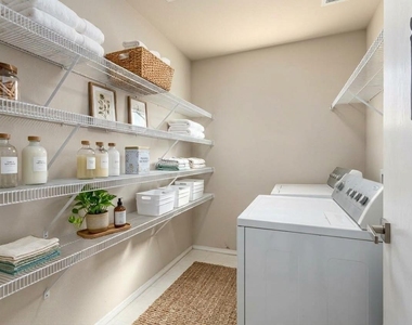 1409 Ash Street - Photo Thumbnail 10